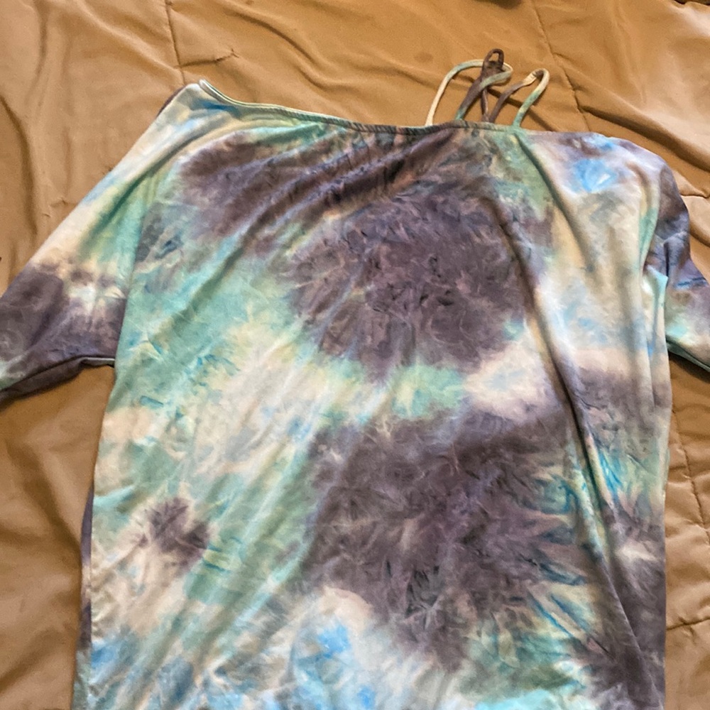 The-dyed White Birch one-shouldered shirt